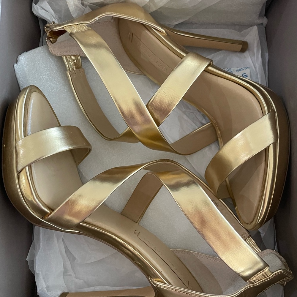 BCBG Max Azria Gold Mirror Metallic Leather Heels (Senna)